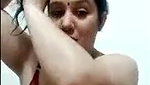 Beautiful aunty showing her huge boobs
