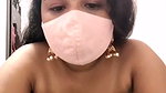 Desi S0Asesiteluguammayi half nude