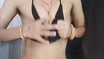 Slim bhabhi rubing her pussy  give Handjob