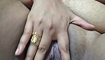 Bengali bhabhi showing her hot figure