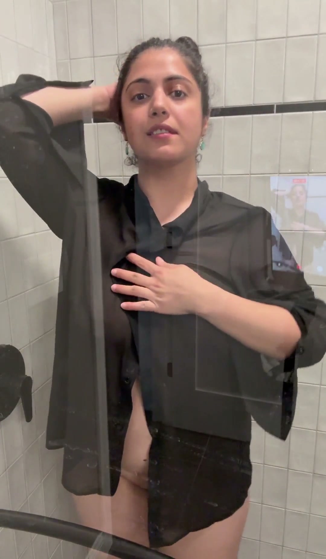 Frame 9