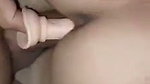 chut mein dildo ghusayi ladki ne