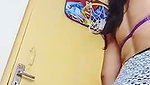 Beautiful sexy hot bhabhi showing her beauty