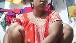 Mature bhabhi showing her ass  working