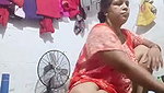 Mature bhabhi showing her ass  working