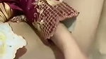hijabi ladki ne chut mein didlo ghusayi