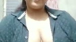 Bengali bhabhi showing her huge boobs