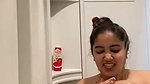 chubby girl nude bath
