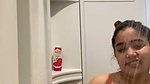 chubby girl nude bath