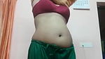 Big navel bhabi open her dress