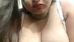 aunty showing her big nipple