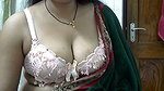 Hot bhabhi showing her boob