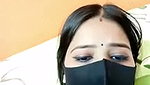 Sexy bhabhi showing her beauty