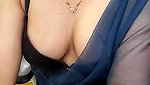 Beautiful bhabhi showing her sexy boob