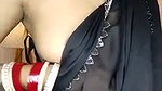 Hot maahi bhabhi showing her boobs