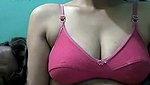 Beautiful neighbor aunty show her hot boob