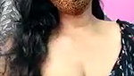 Beautiful jiya bhabhi showing her huge boobs