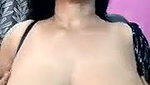 Beautiful jiya bhabhi showing her huge boobs