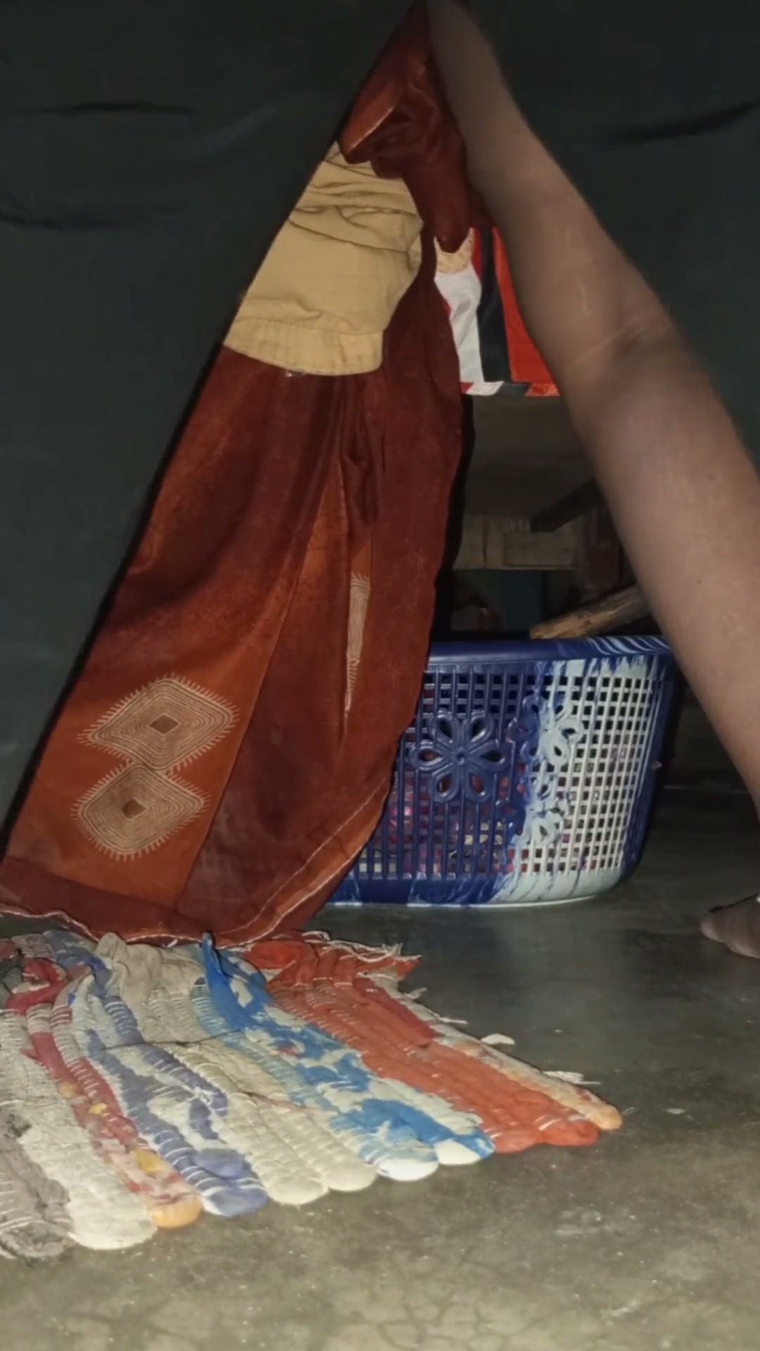 Frame 9