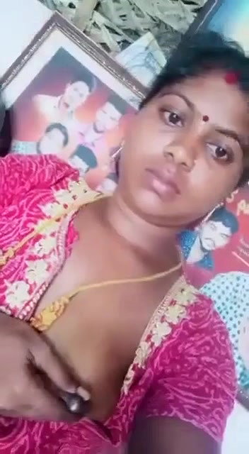 Tamil wife milk boobs topless viral clip