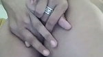 chasmish ladki kapde kholke nangi video banayi