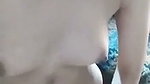 chasmish ladki kapde kholke nangi video banayi
