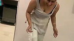 shalwar kholke nangi video banayi