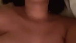chasmsih ladki ne boob dabayi