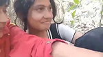 khule mein boob dabayi