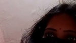 Soni beautiful aunty showing her boob