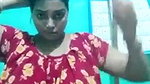 Beautiful hot bhabhi showing her sexy boob