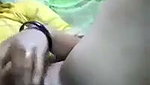 Kolkata bhabhi destroying her pussy  showing