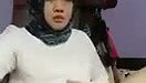 Muslim Nepali aunty finger her pussy hard