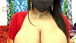 Anika bhabhi showing her huge boob