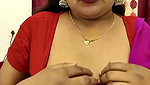 Bhabhi showing her nipple