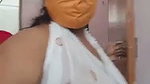 Kamwali bhabhi showing her huge boob