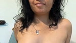 Bhabhi showing her boob