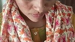Beautiful bhabhi undress  give Blowjob