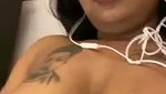 Big boobs bhabhi pressing her sexy boob