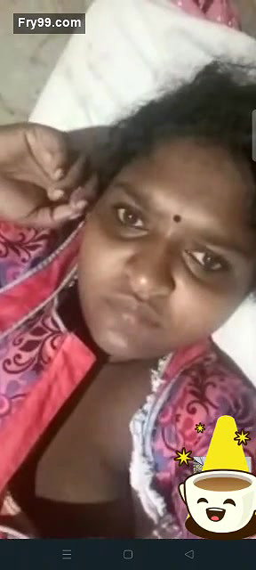 Desi Bhabhi Showing Her Boobs On VC