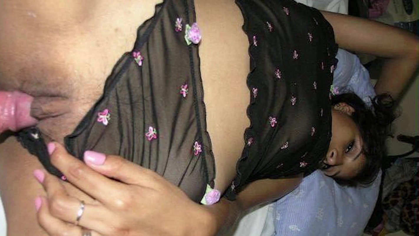 Step brotherFucking desi angell night time at home in a bed room