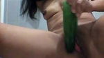 Cewek Nakal Masturbasi Pakai Timun