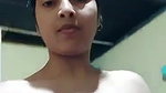 Desi girl showing
