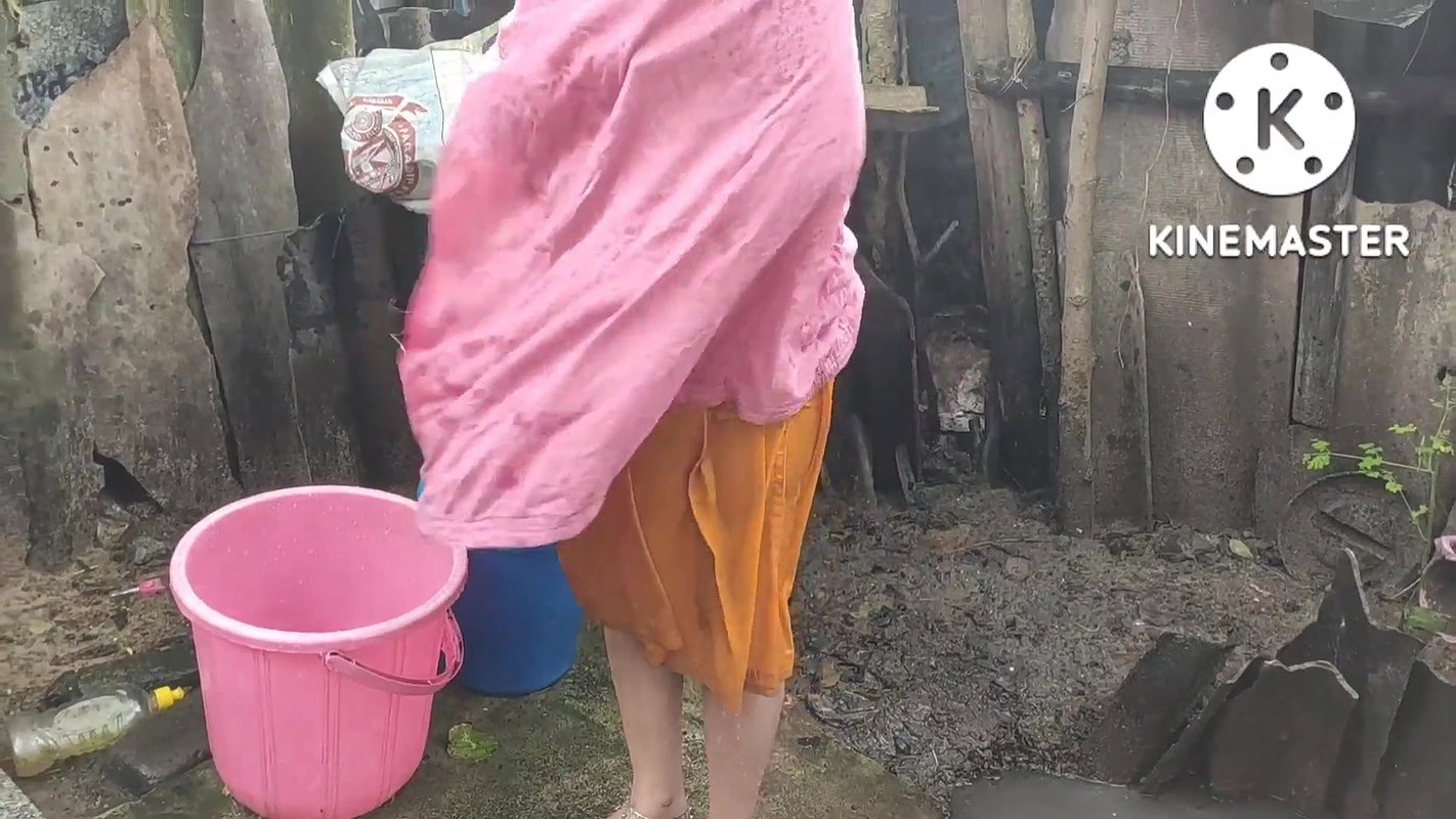 Anita Yadav bathing in indian style