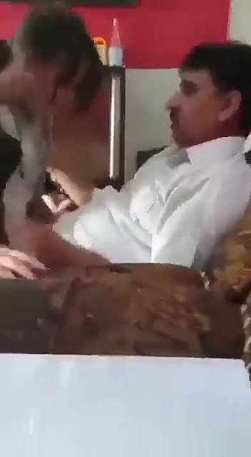 Pk mujra