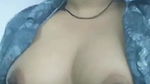 Desi girl showing boobs