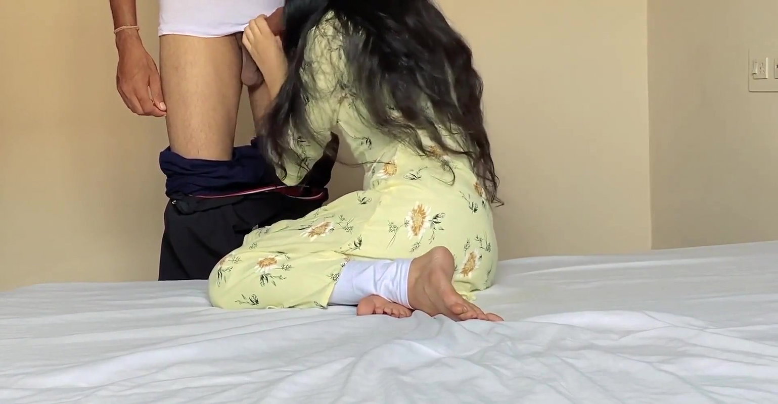 Punjabi Hungry Stepmother Fucking Porn Video in Hindi Punjabi Audio