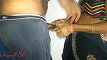 Bhabhi ne padosi se chudate hue peshab Kiya, Indian lady sex with neighbour