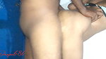 Bhabhi ne padosi se chudate hue peshab Kiya, Indian lady sex with neighbour