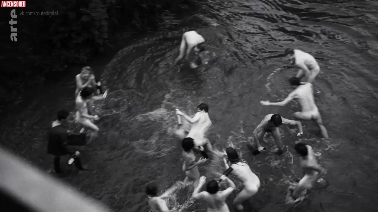 Frame 10